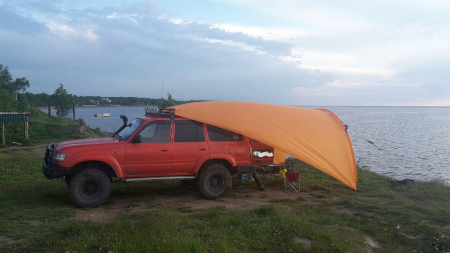 Палатка Век Койп автомобильная