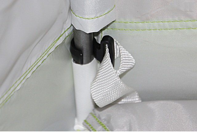 Пол утепленный LOTOS 5, занимает половину площади палатки